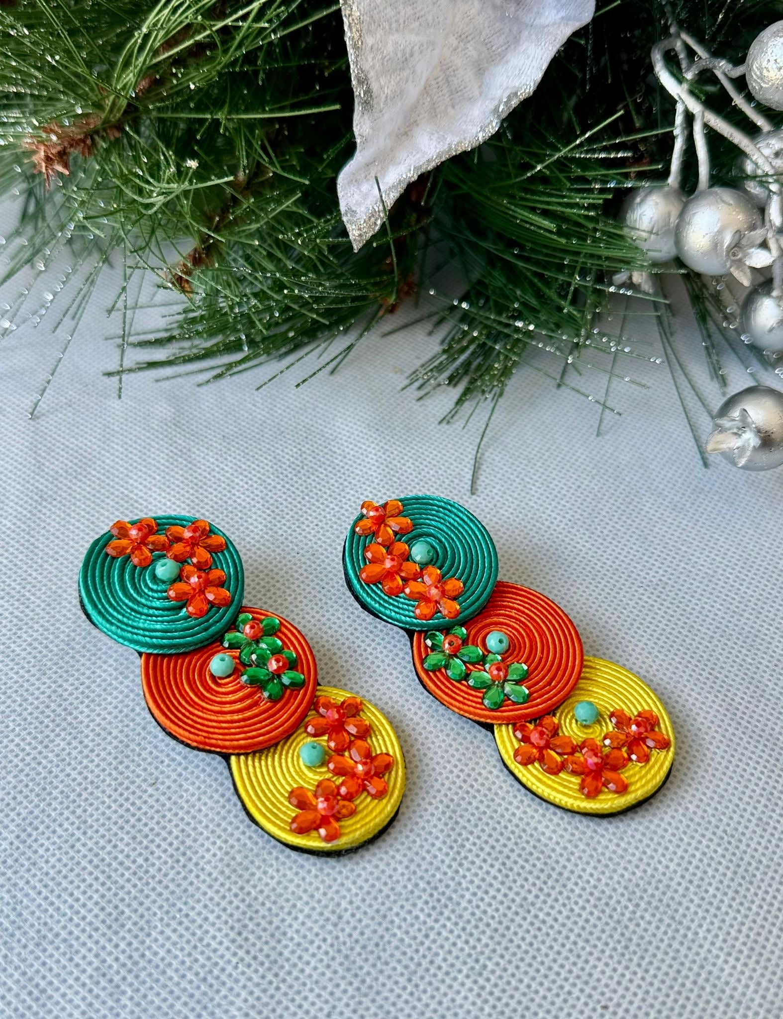 Aretes Made in Colombia