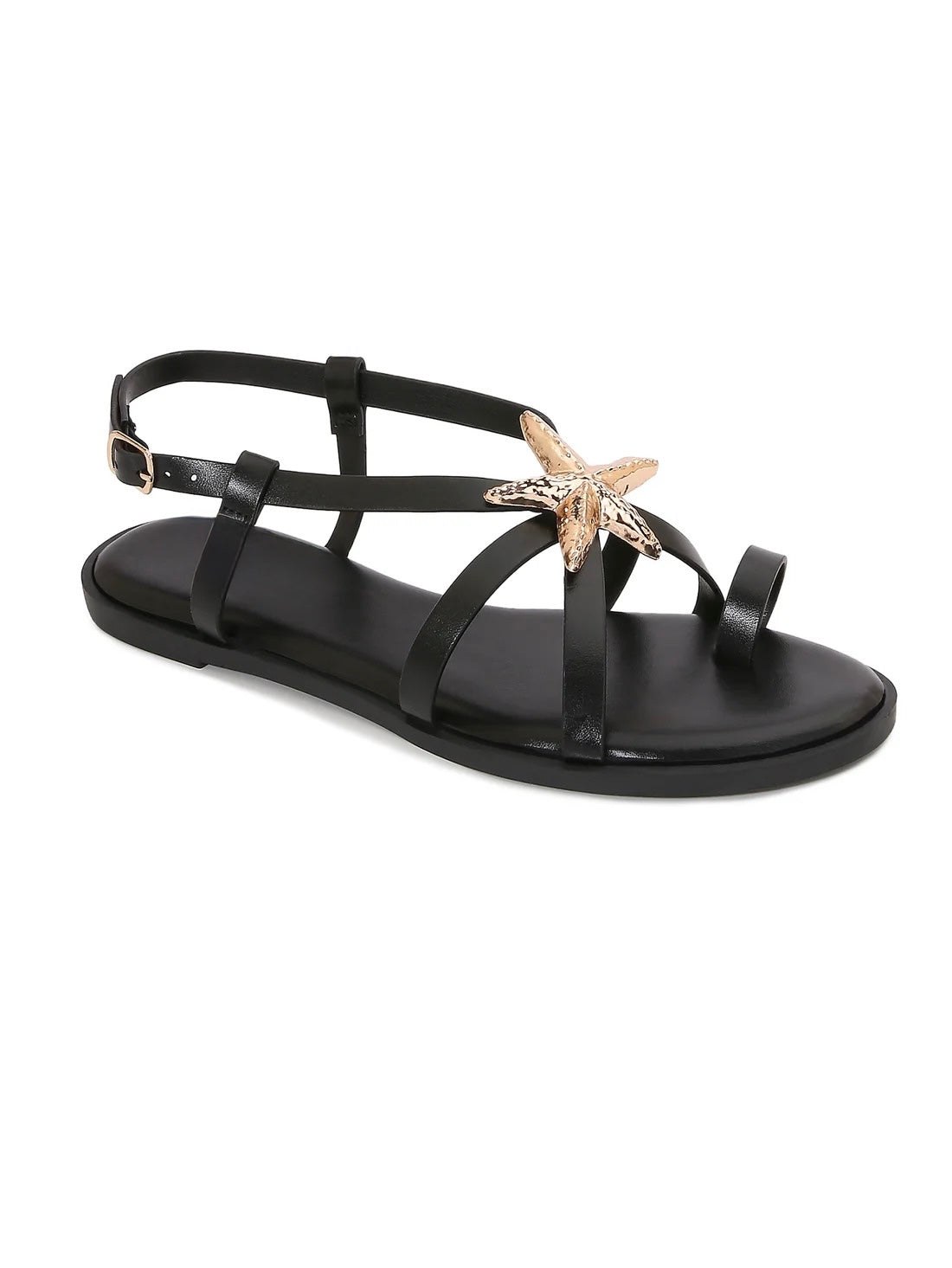 Sandalia con detalle estrella dorado