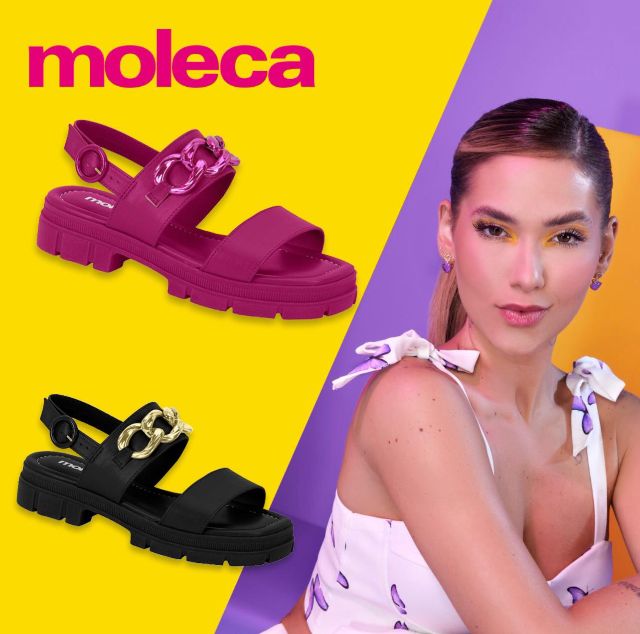 Sandalias con detalles de cadena Moleca- Turim