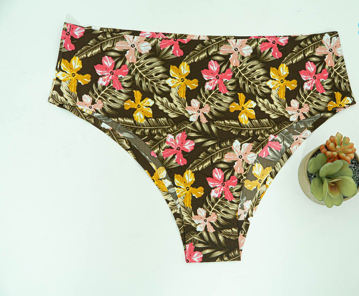 Panty con estampado de flores