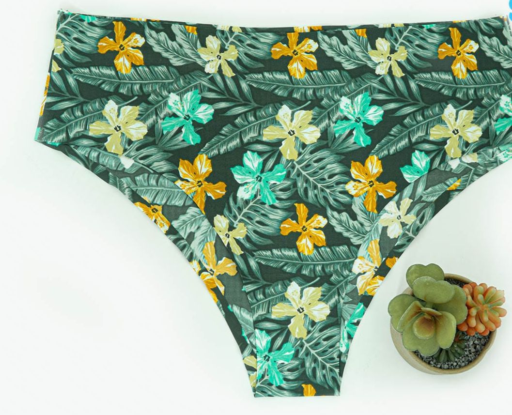 Panty con estampado de flores